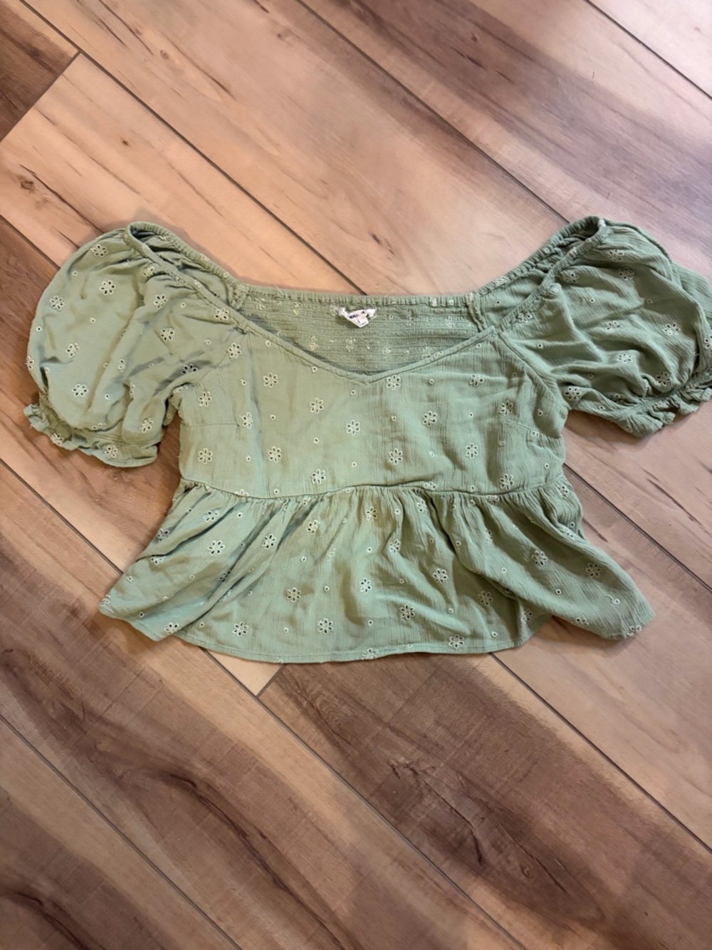 O'Neill Sage Green Eyelet Puff Sleeve Peplum Crop Top